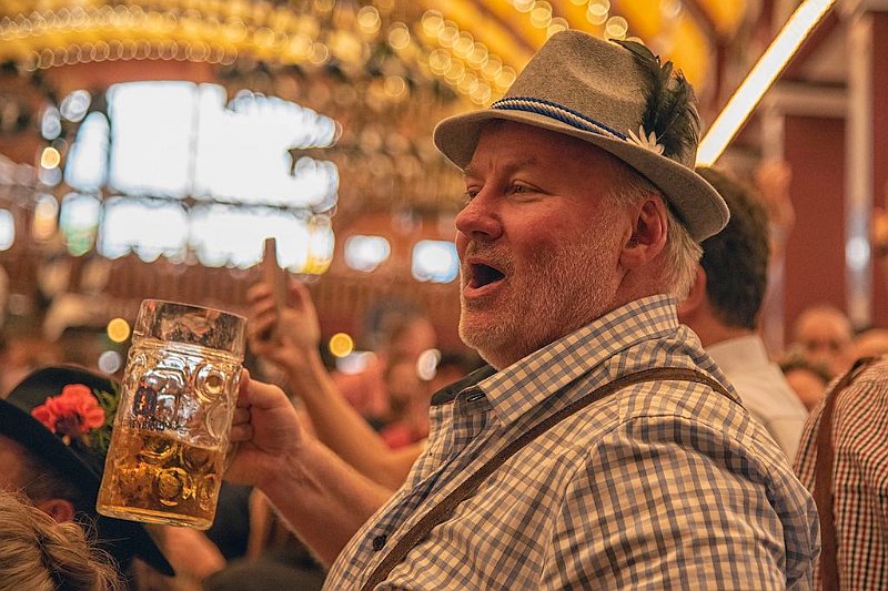 Prosit 7.jpg